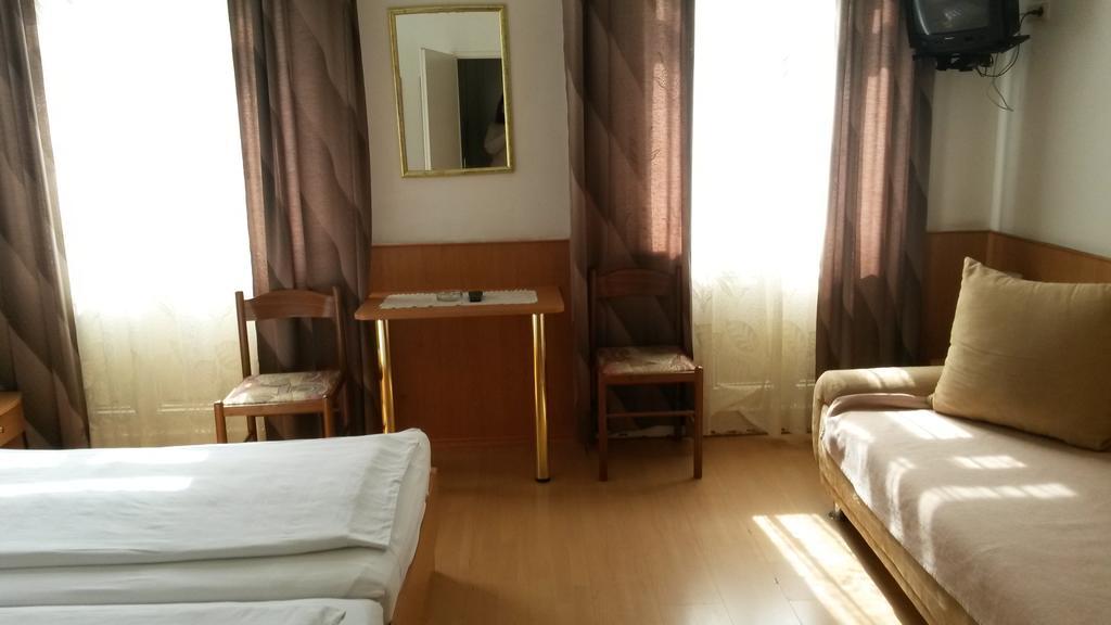 Pension Ani Viyana Dış mekan fotoğraf